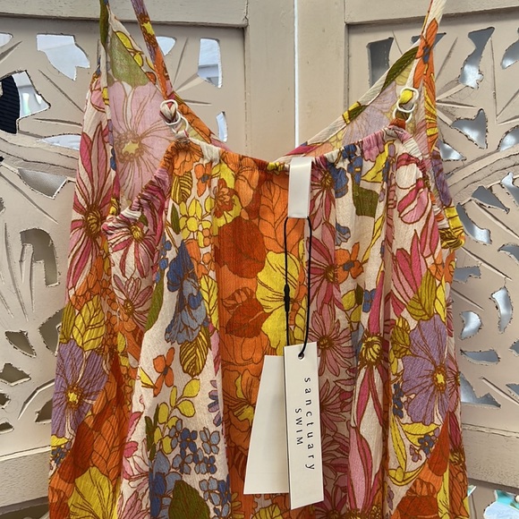 NWT Sanctuary Swim dress with pockets. Floral print. Size XS. Super cute. - Picture 6 of 6